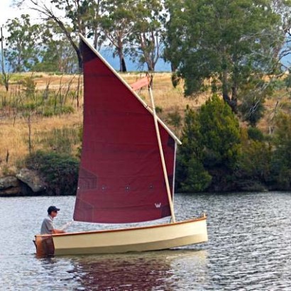 Traditional Sailing Dinghy Lug Sail